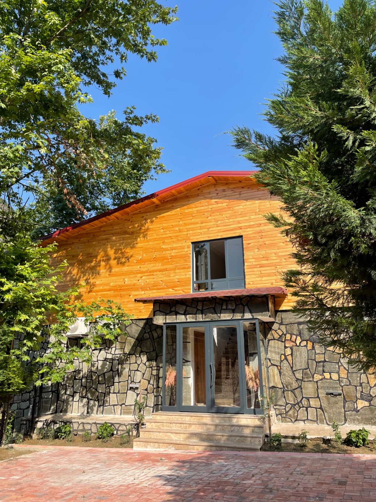  Butik Otel Konforu ve Doğal Mimari Deneyimi